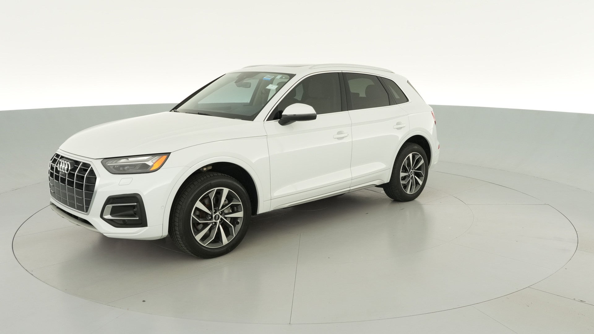 2021 Audi Q5 vehicle photo
