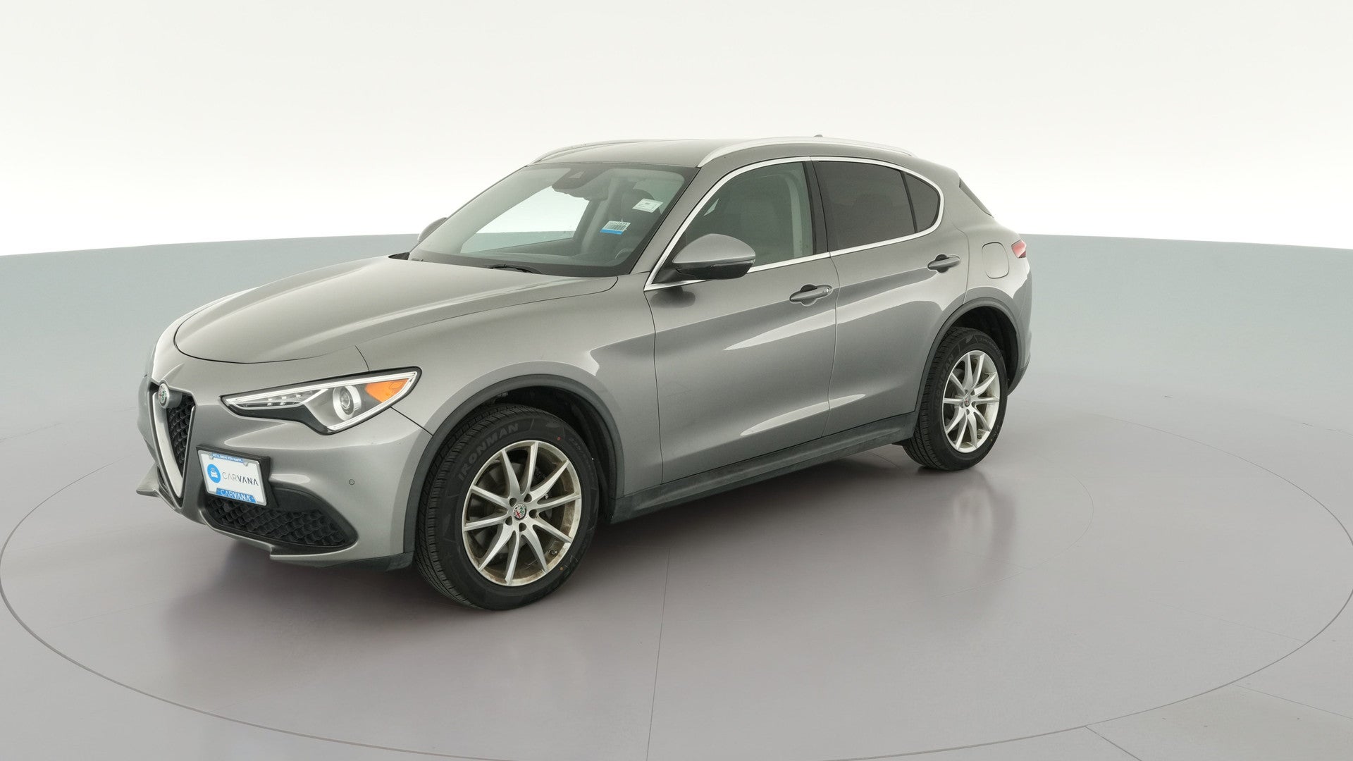 2018 Alfa Romeo Stelvio vehicle photo