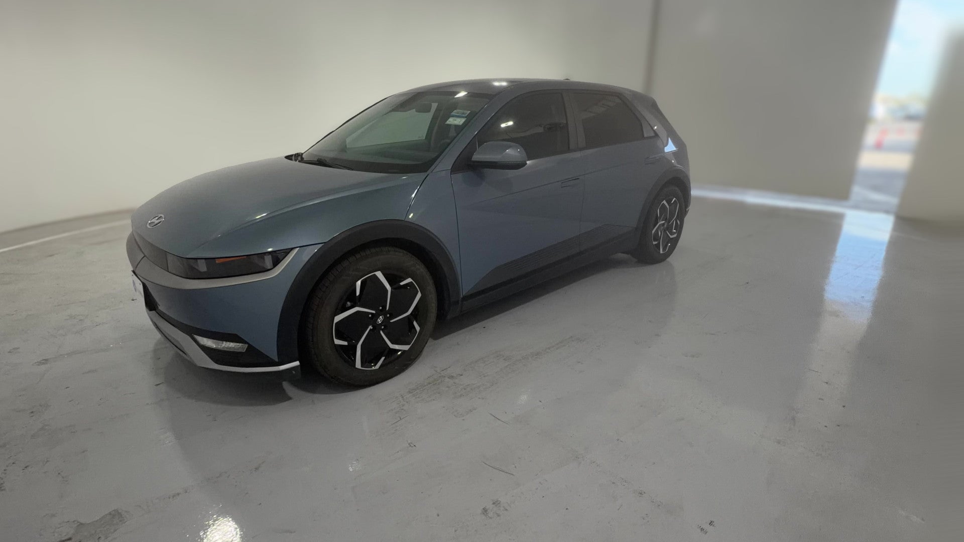 2022 Hyundai IONIQ 5 vehicle photo