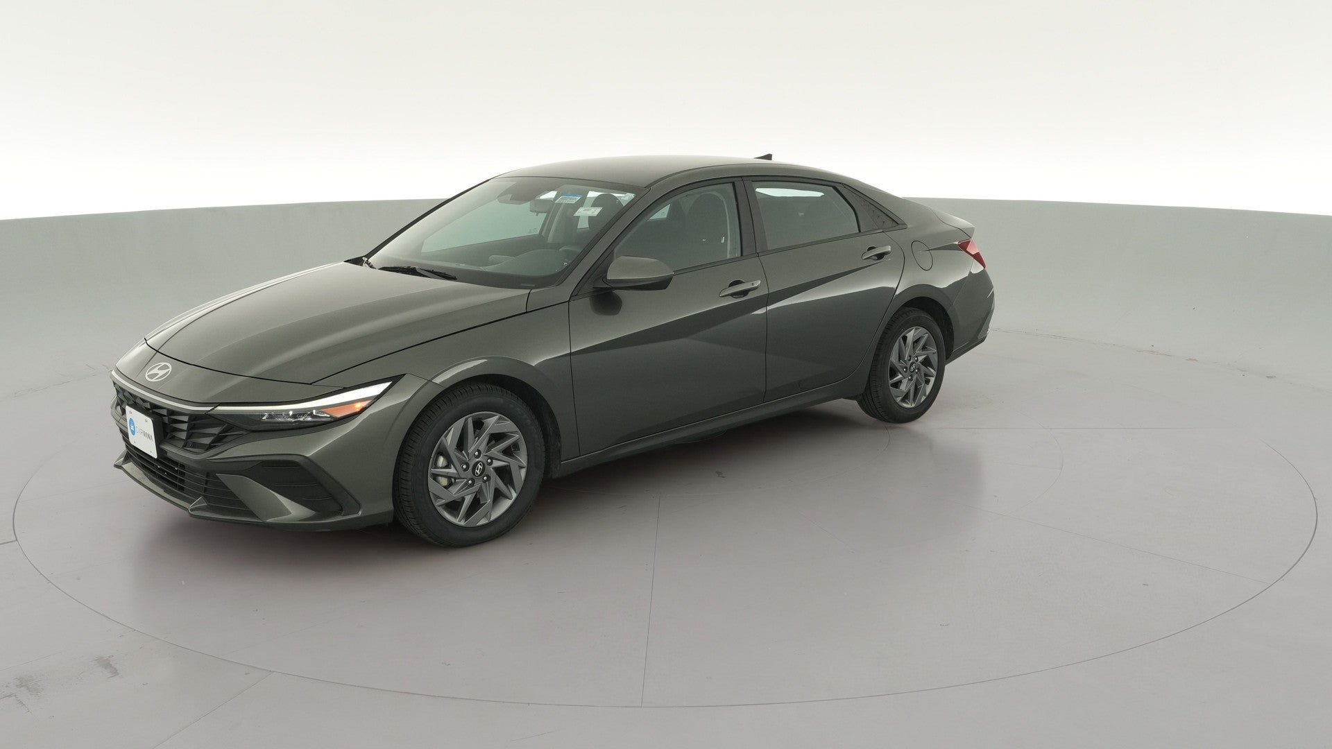 2024 Hyundai Elantra vehicle photo