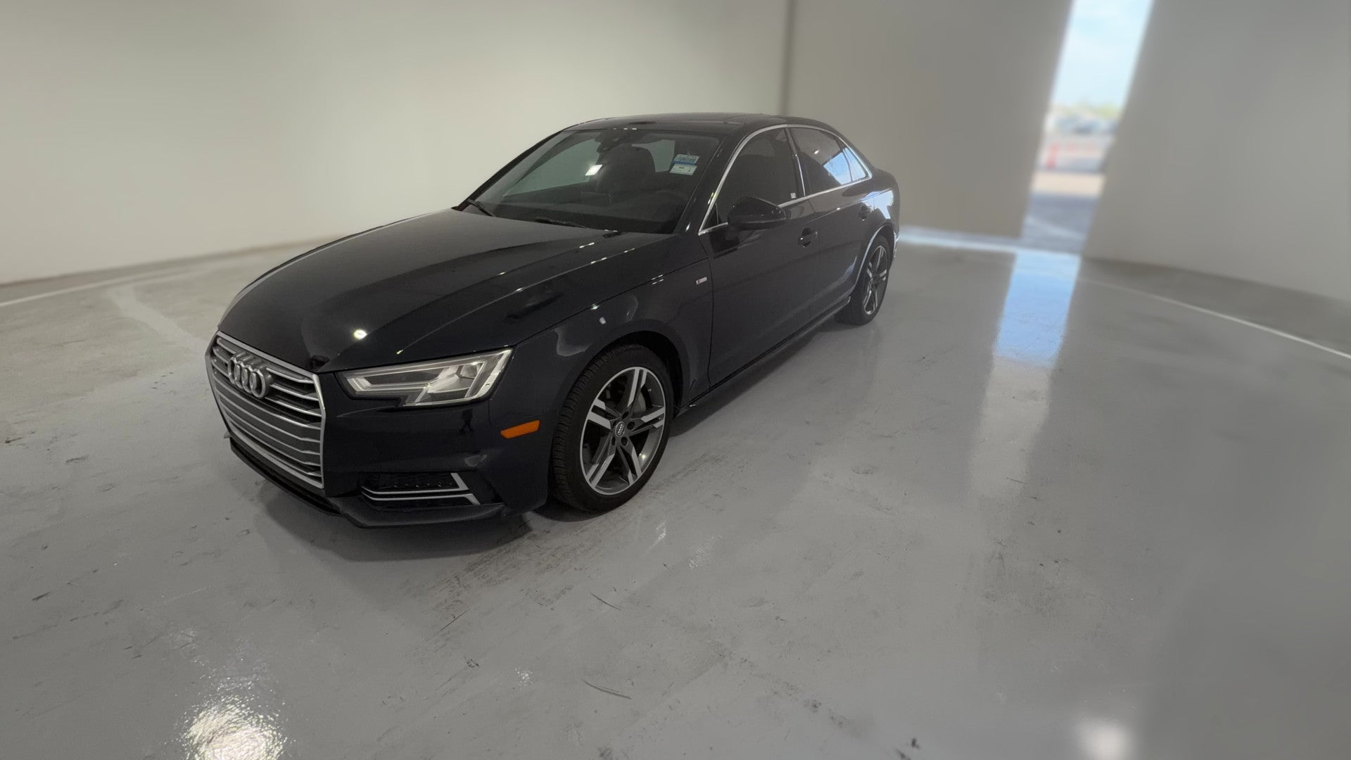 2018 Audi A4 vehicle photo