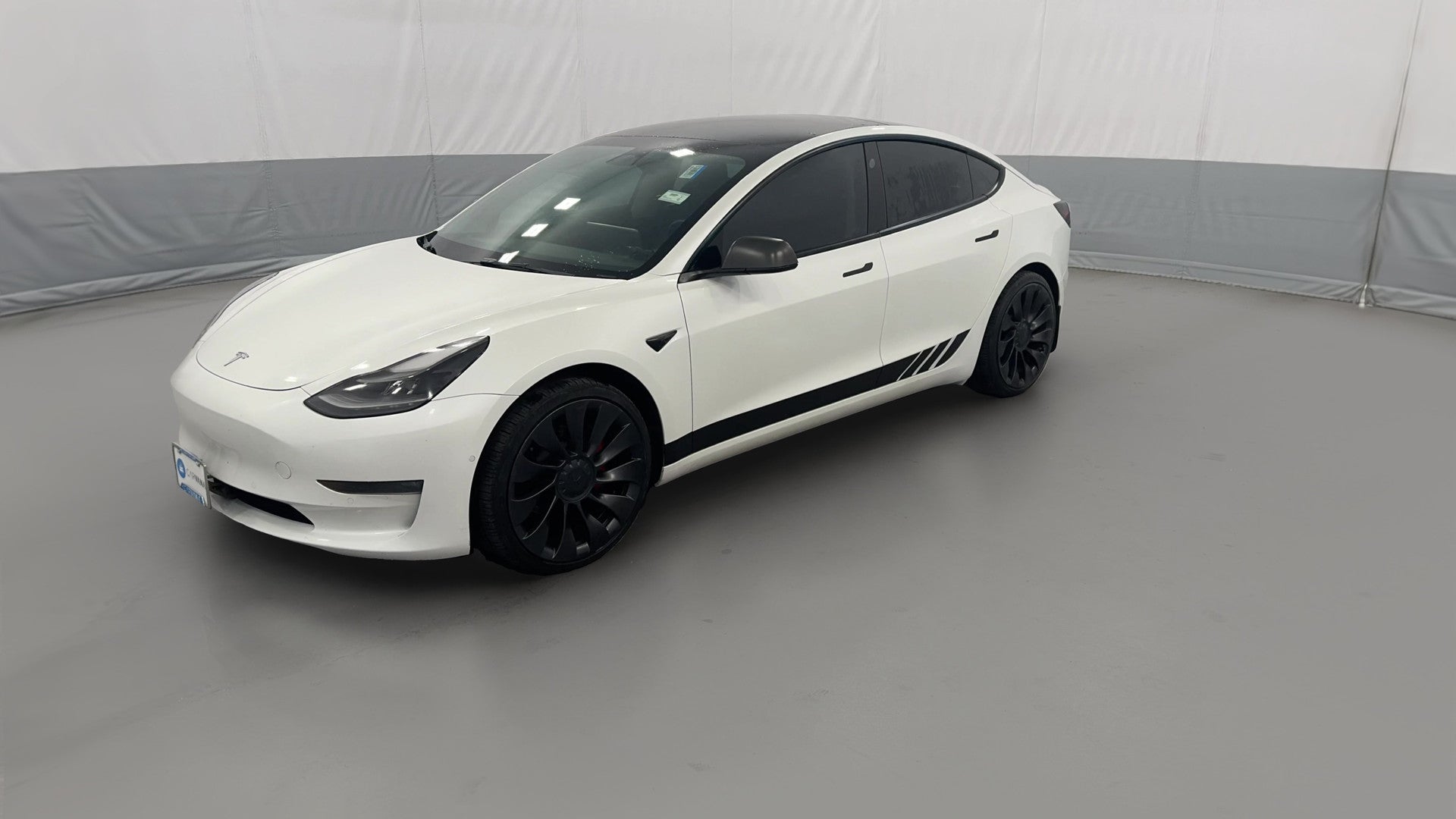 2022 Tesla Model 3 vehicle photo