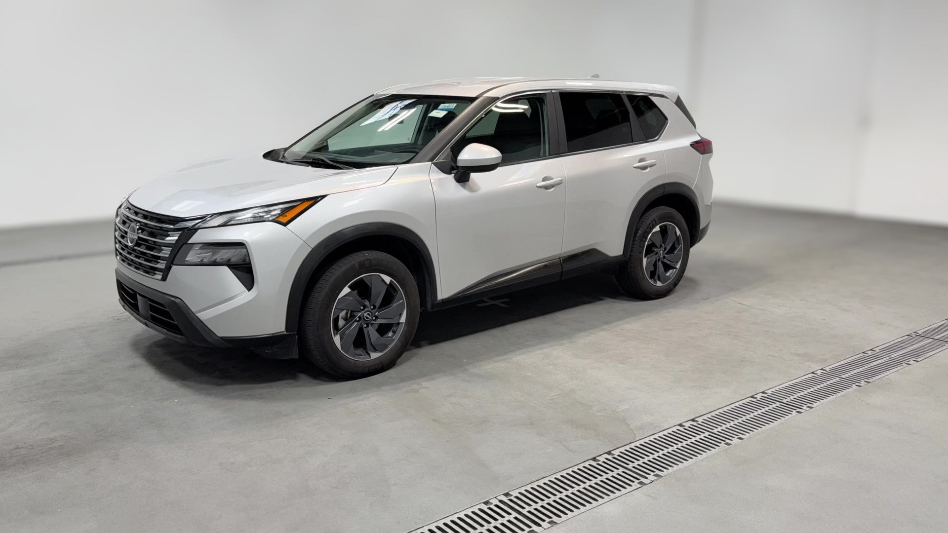 2024 Nissan Rogue vehicle photo