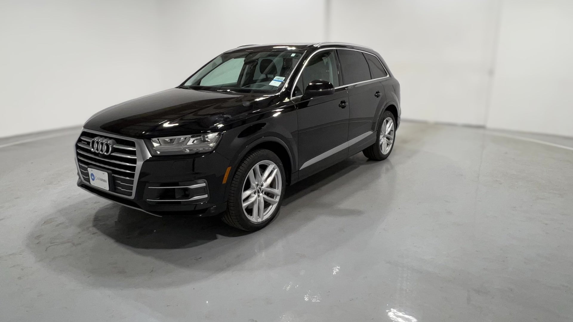2017 Audi Q7 vehicle photo