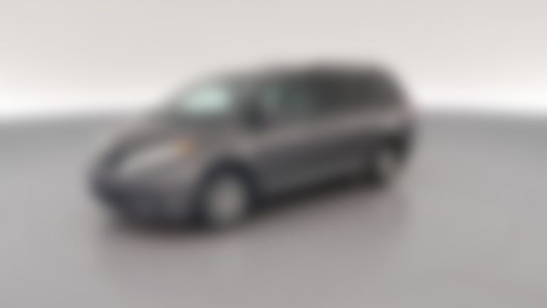 2017 Toyota Sienna vehicle photo