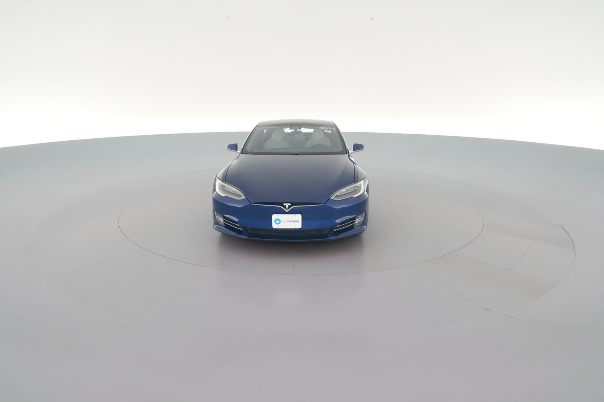 2020 Tesla Model S Long Range Plus in Deep Blue Metallic — 360° view 1