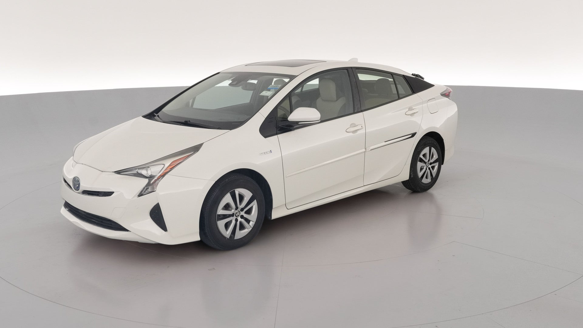 2016 Toyota Prius vehicle photo