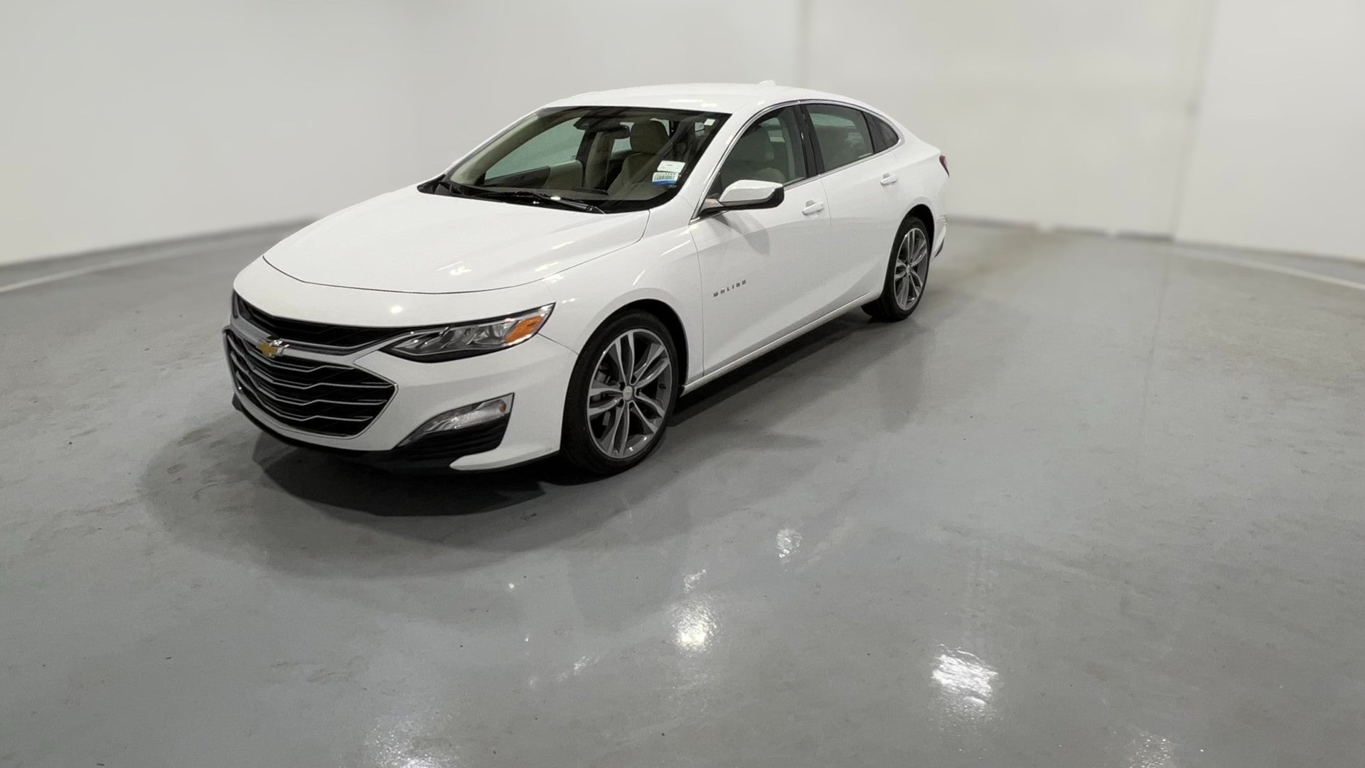 2024 Chevrolet Malibu vehicle photo