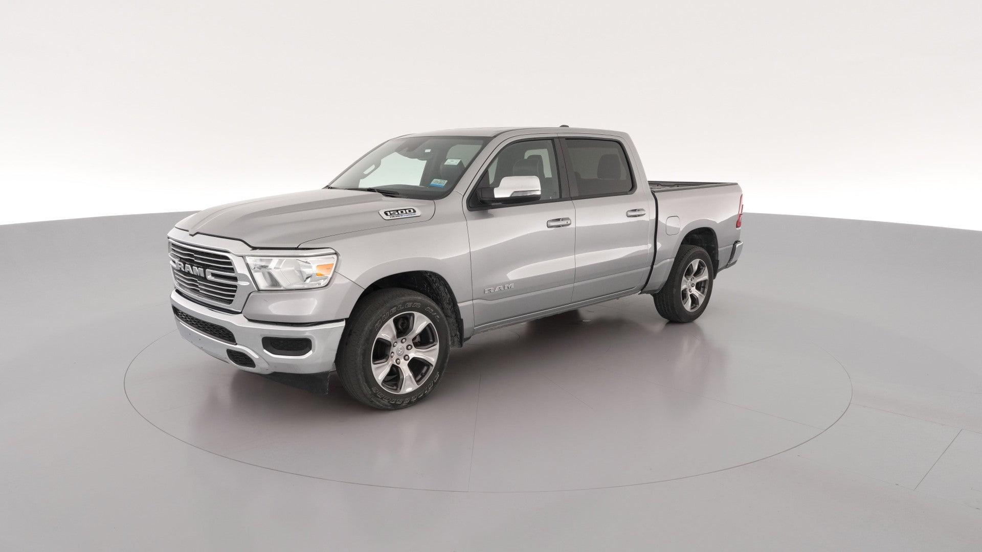 2024 Ram 1500 Crew Cab vehicle photo