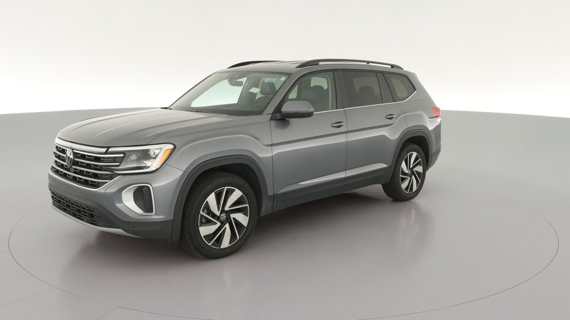 2025 Volkswagen Atlas vehicle photo