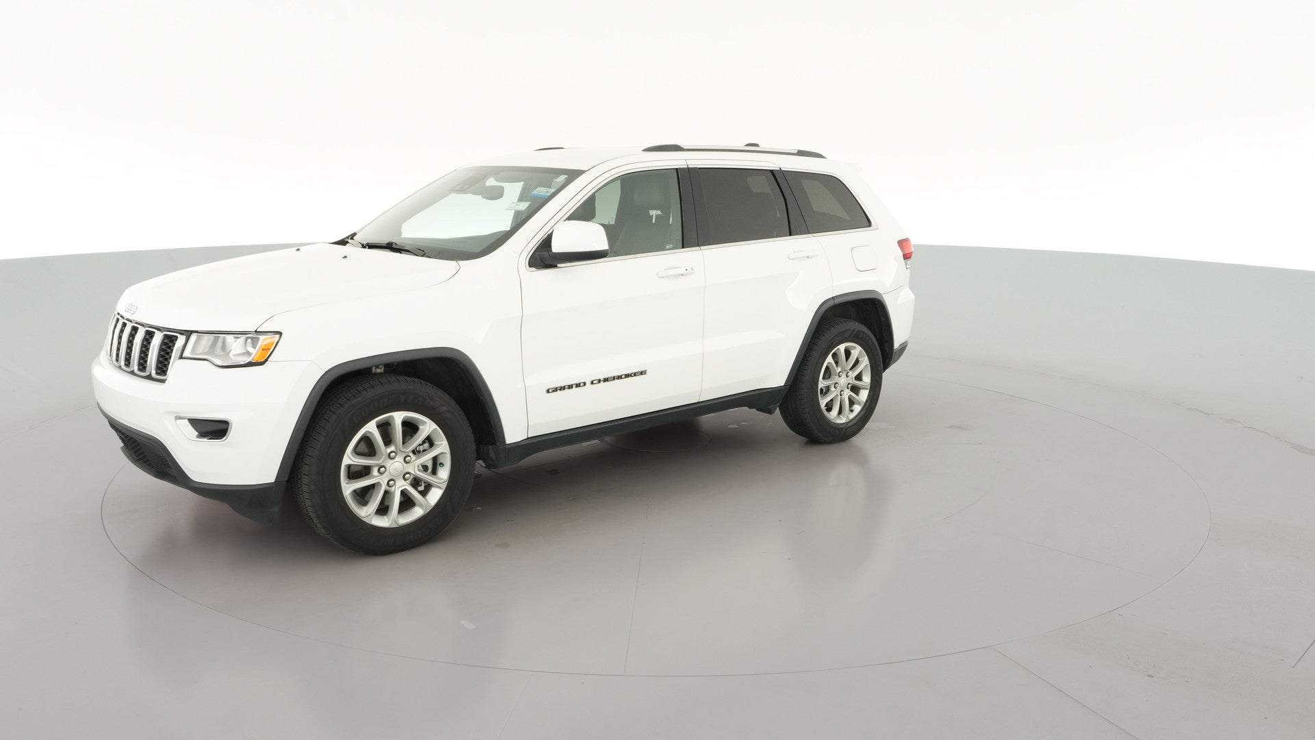 2021 Jeep Grand Cherokee vehicle photo