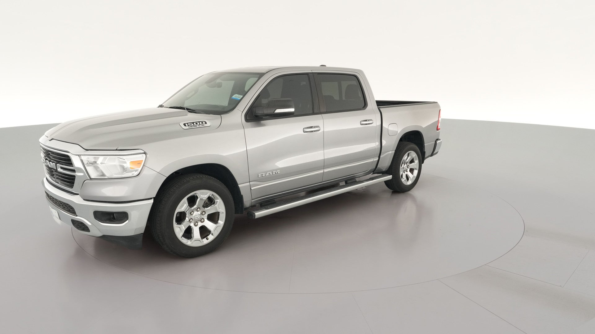 2020 Ram 1500 Crew Cab vehicle photo