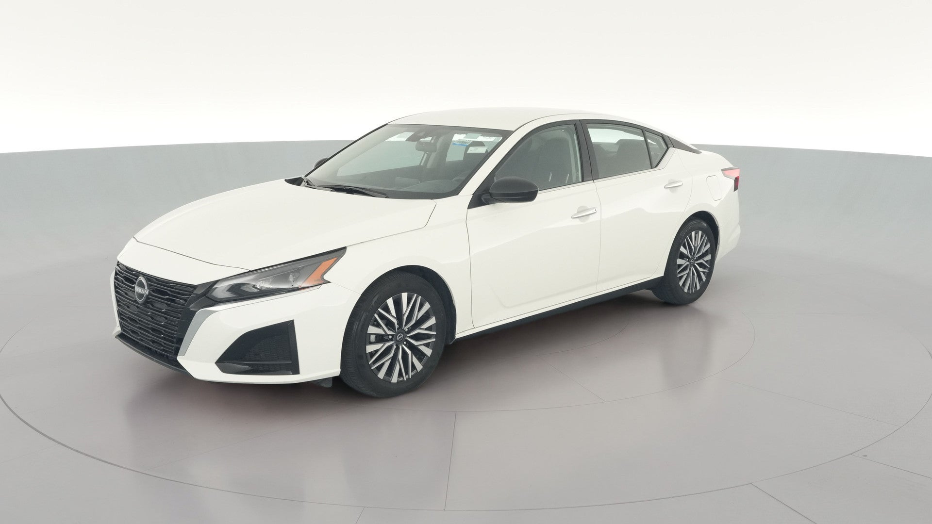 2025 Nissan Altima vehicle photo