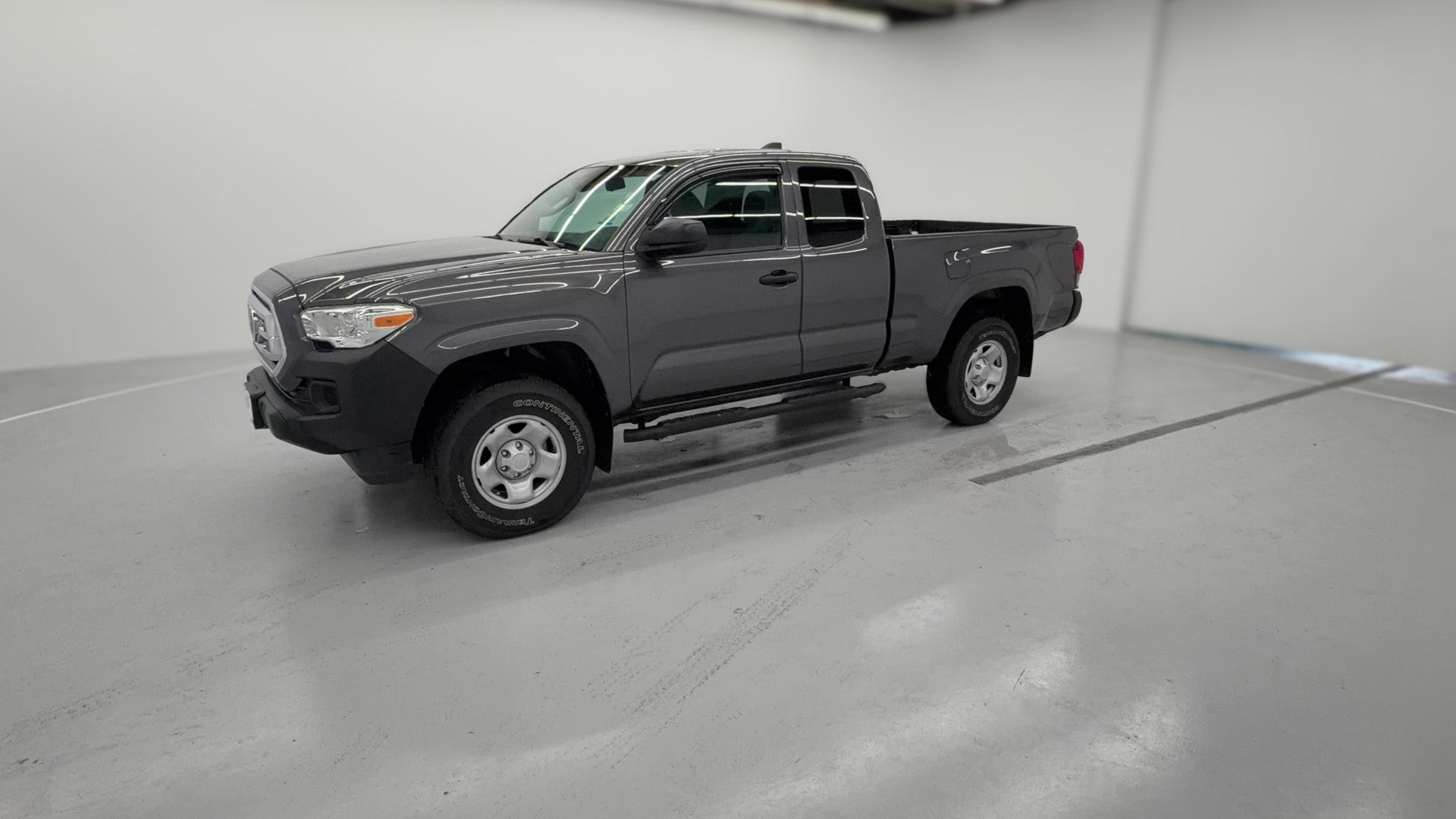 2020 Toyota Tacoma Access Cab vehicle photo