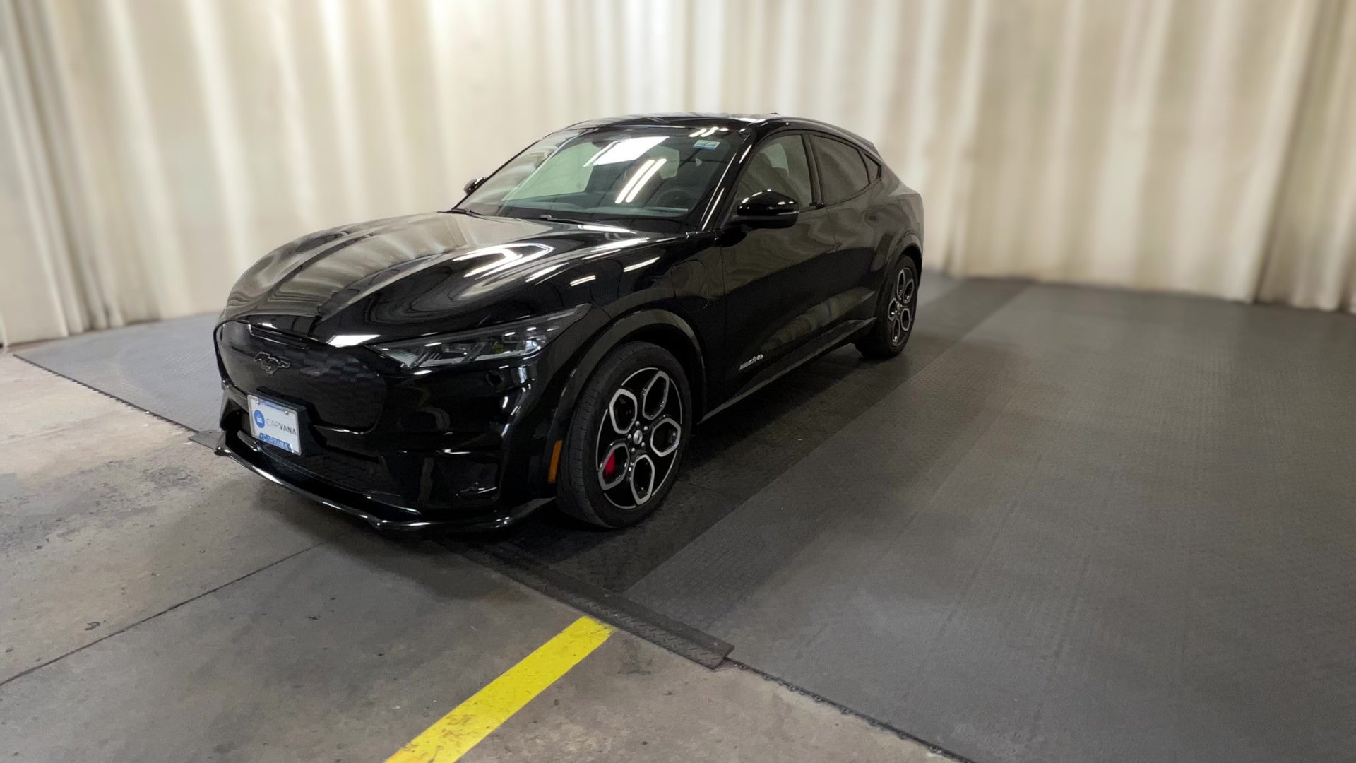 2021 Ford Mustang MACH-E vehicle photo