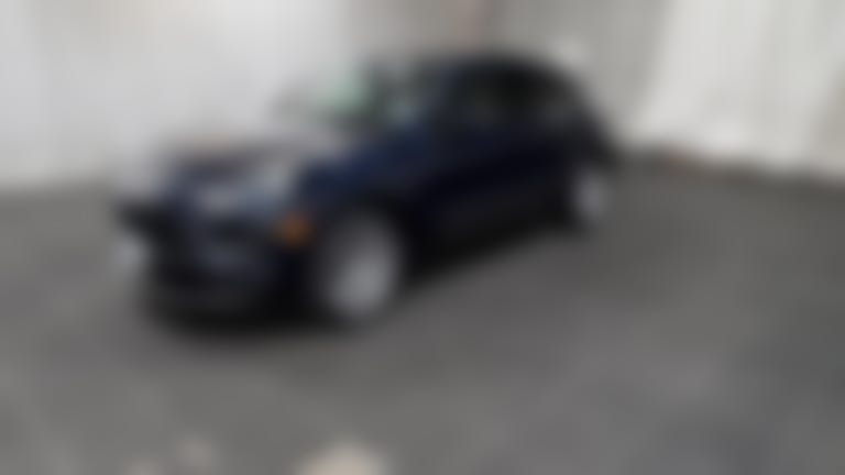2021 Porsche Macan vehicle photo