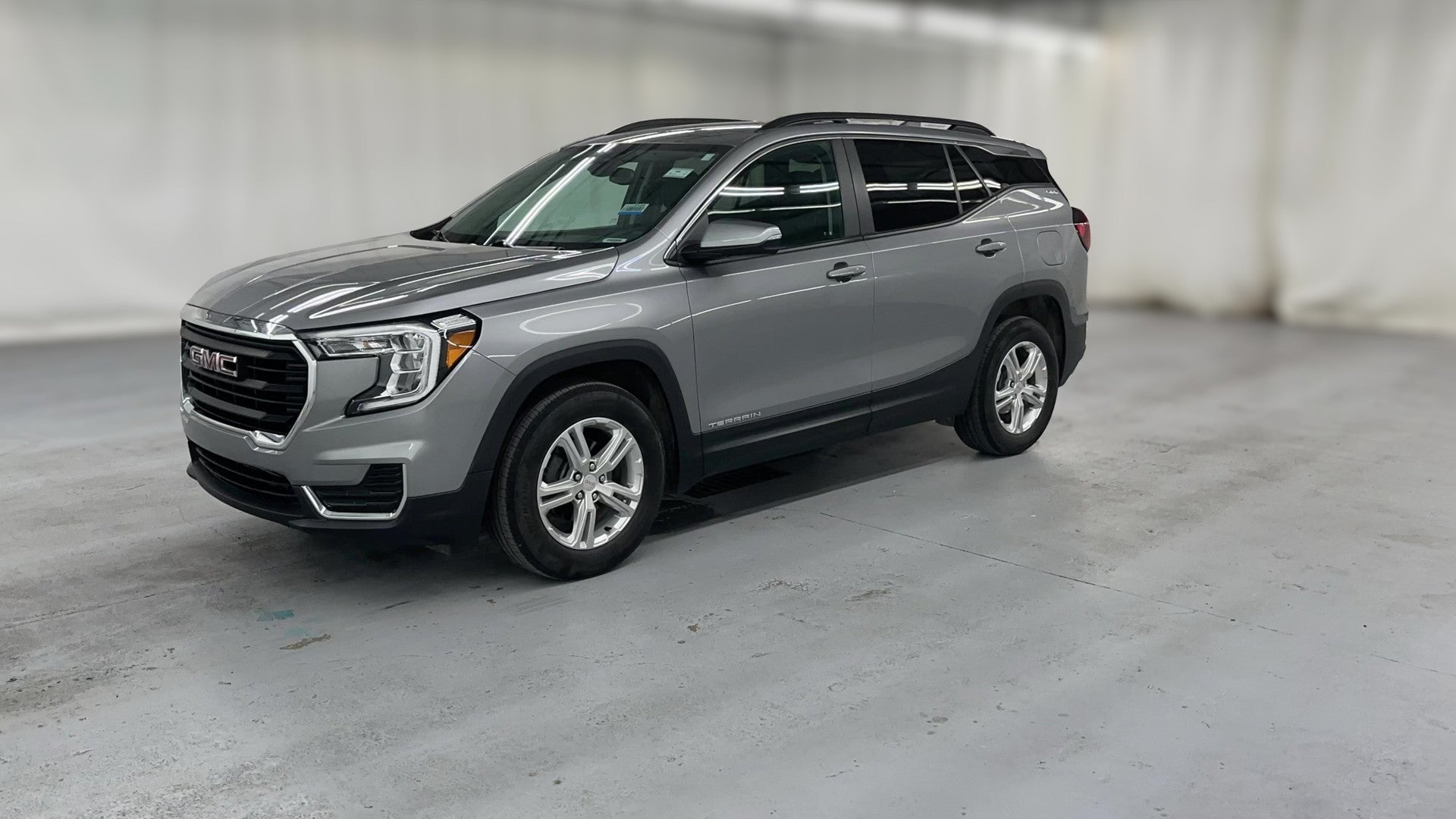 2024 GMC Terrain vehicle photo