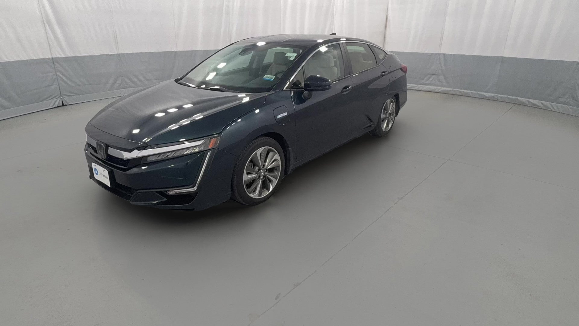 2018 Honda Clarity Plug-in Hybrid vehicle photo