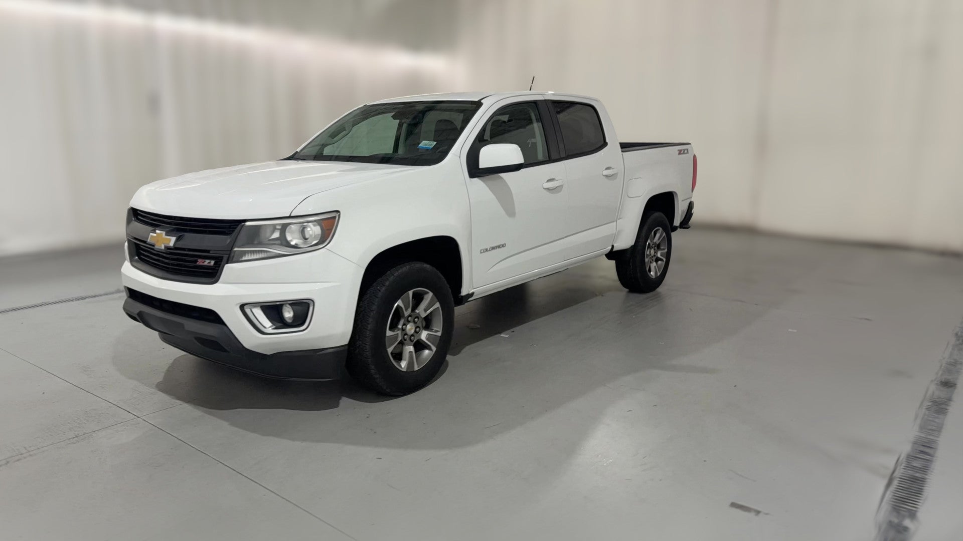2019 Chevrolet Colorado Crew Cab vehicle photo