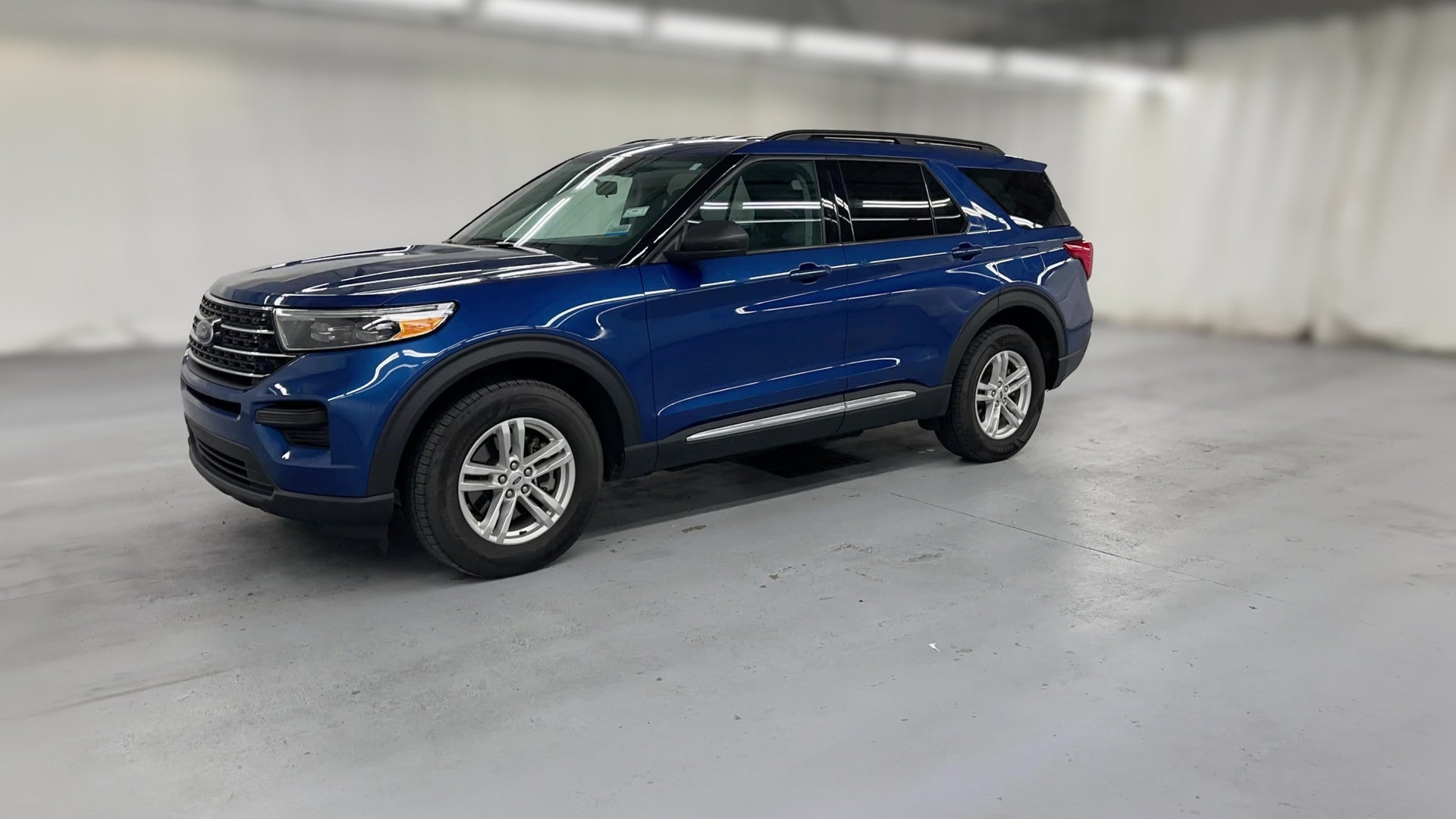 2022 Ford Explorer vehicle photo