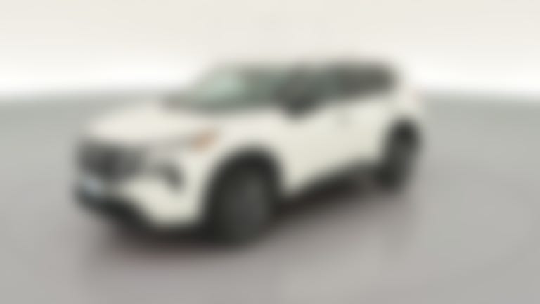 2024 Nissan Rogue vehicle photo