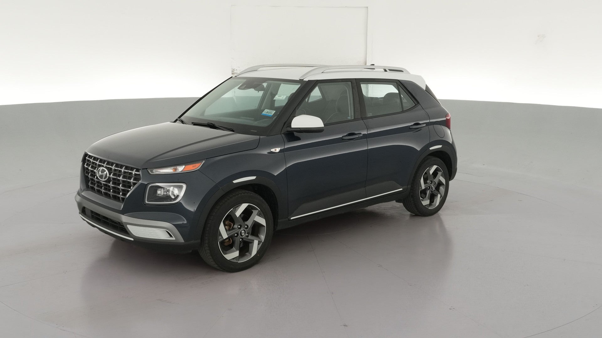 2021 Hyundai Venue vehicle photo