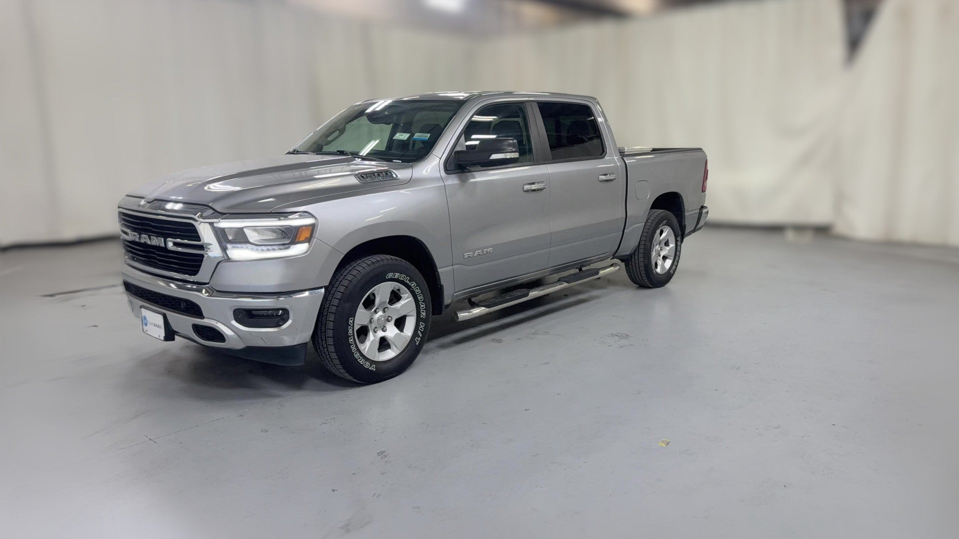 2019 Ram 1500 Crew Cab vehicle photo