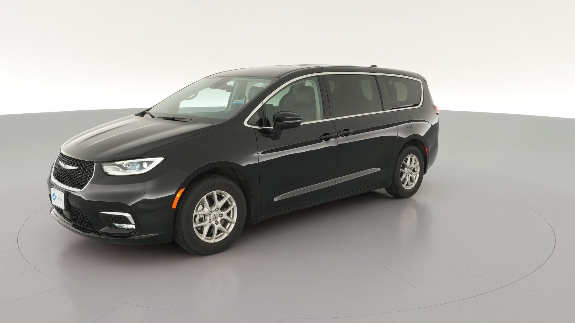 2024 Chrysler Pacifica vehicle photo