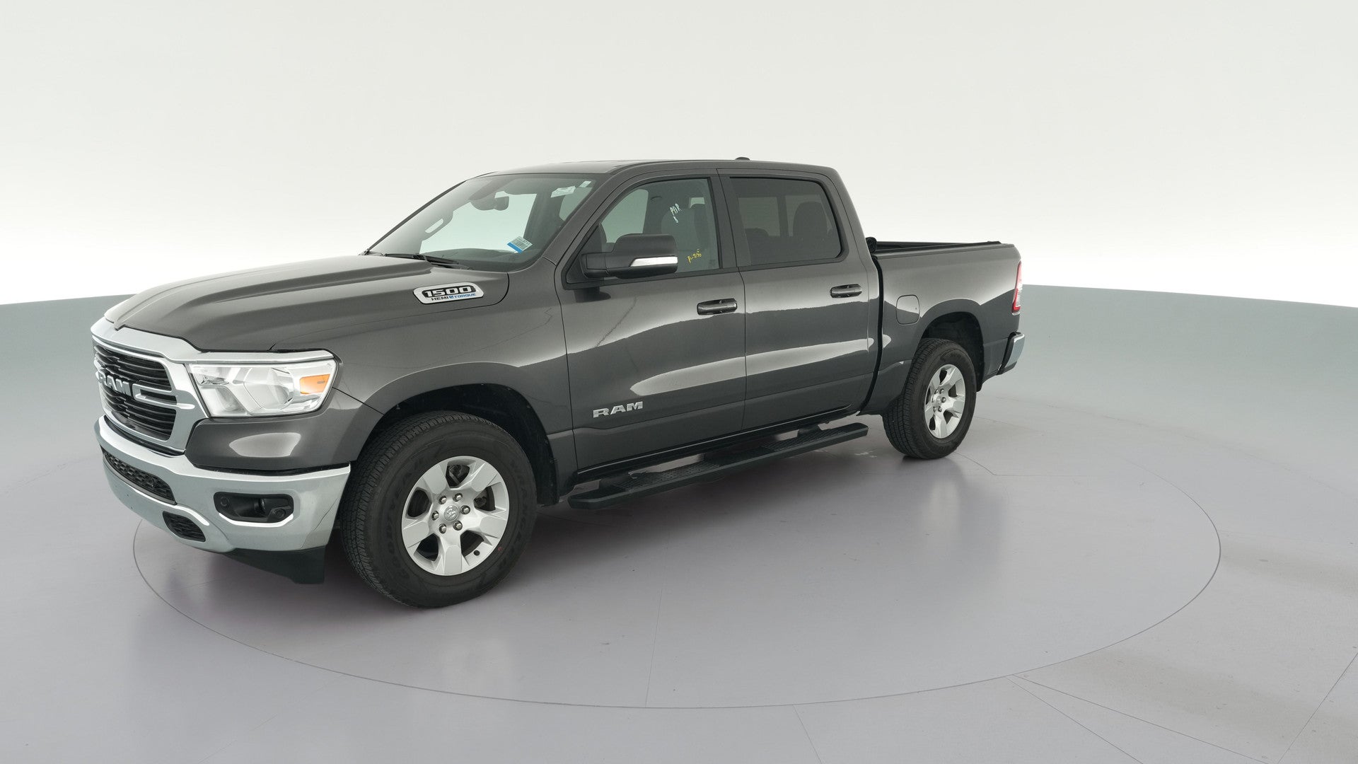 2021 Ram 1500 Crew Cab vehicle photo