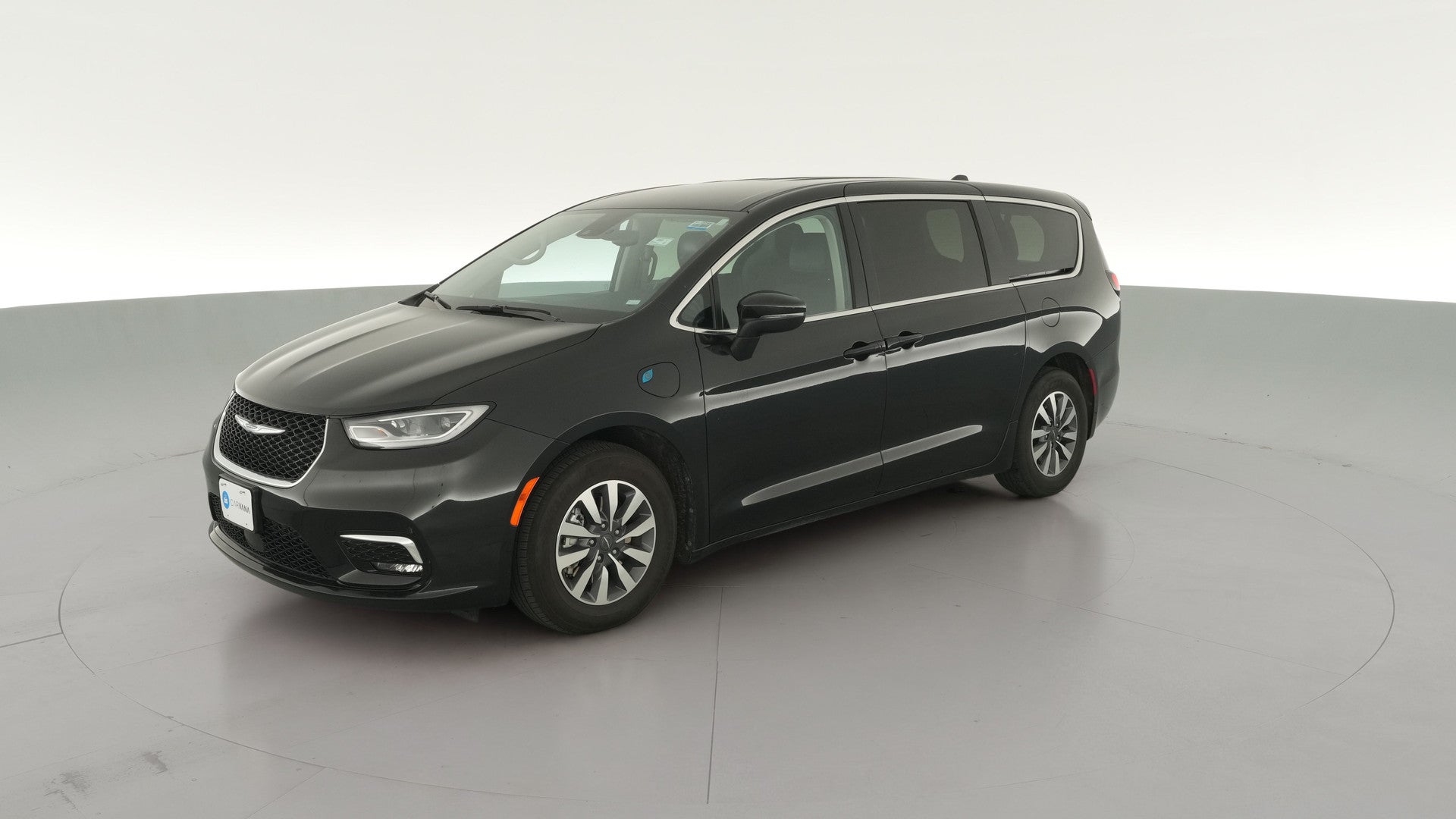 2023 Chrysler Pacifica Hybrid vehicle photo