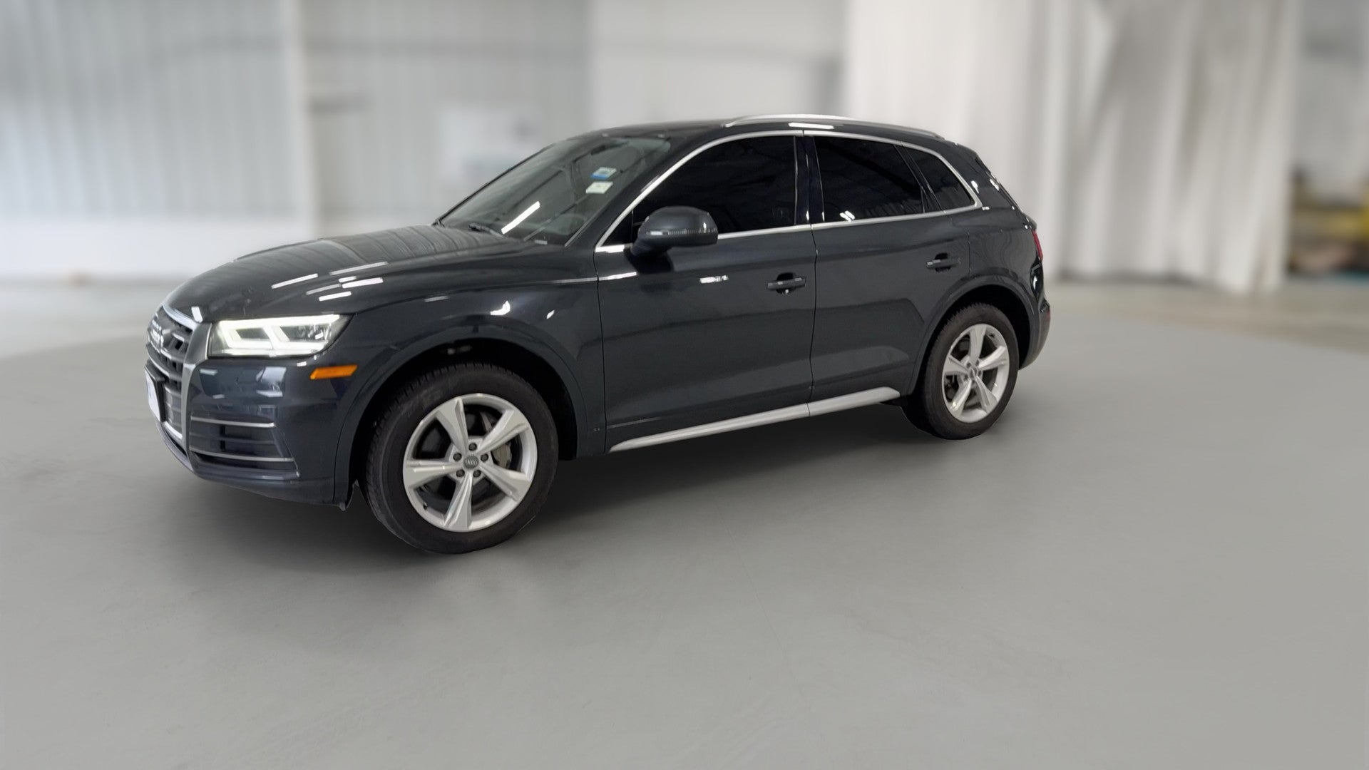 2020 Audi Q5 vehicle photo