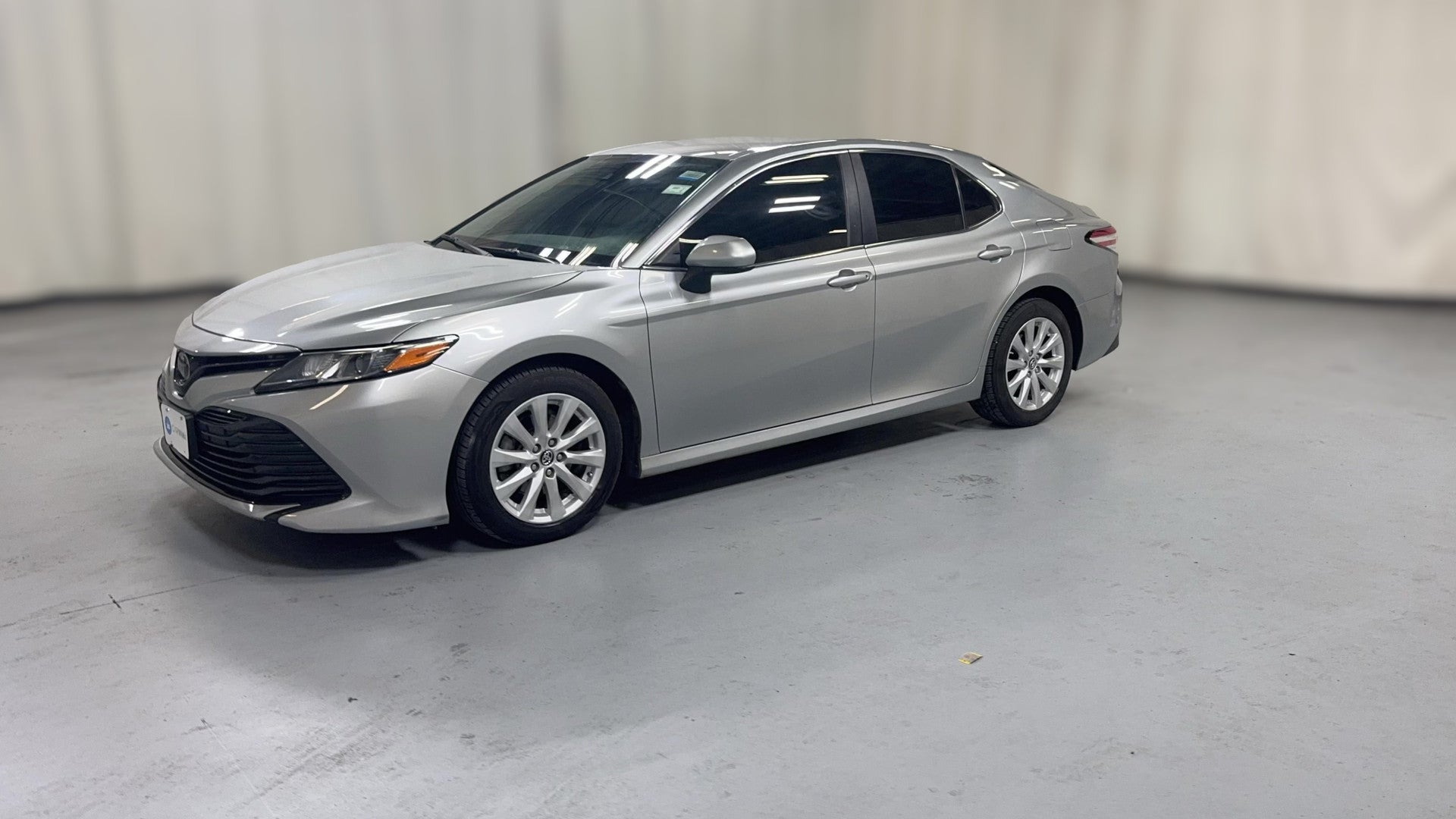 2020 Toyota Camry vehicle photo
