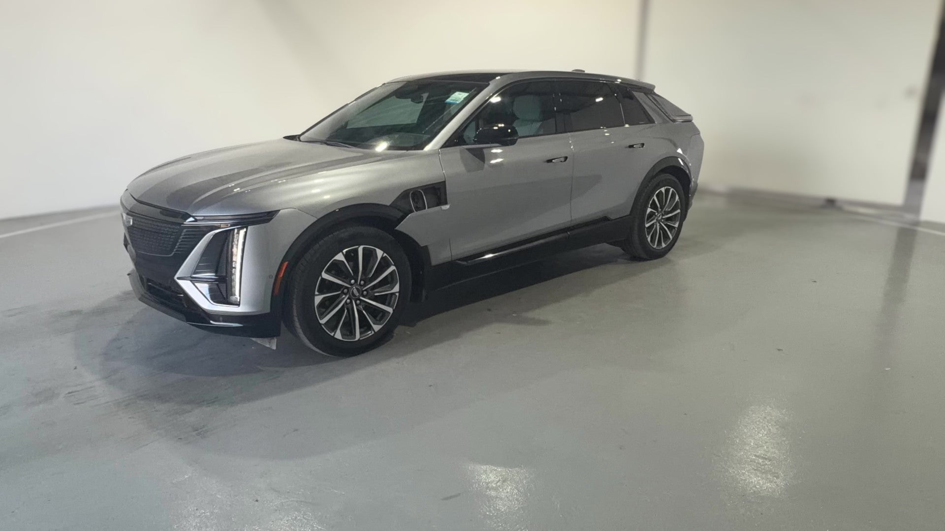 2024 Cadillac LYRIQ vehicle photo