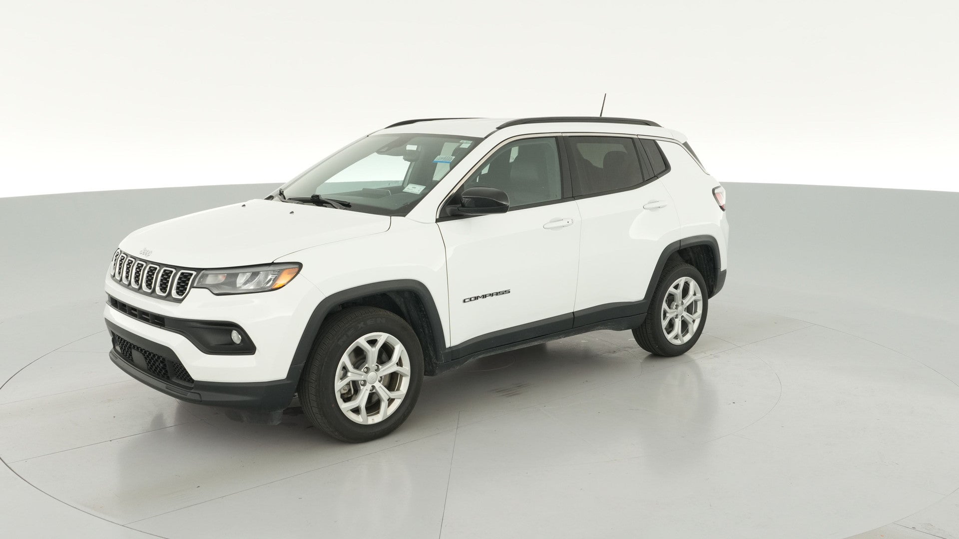 2024 Jeep Compass vehicle photo