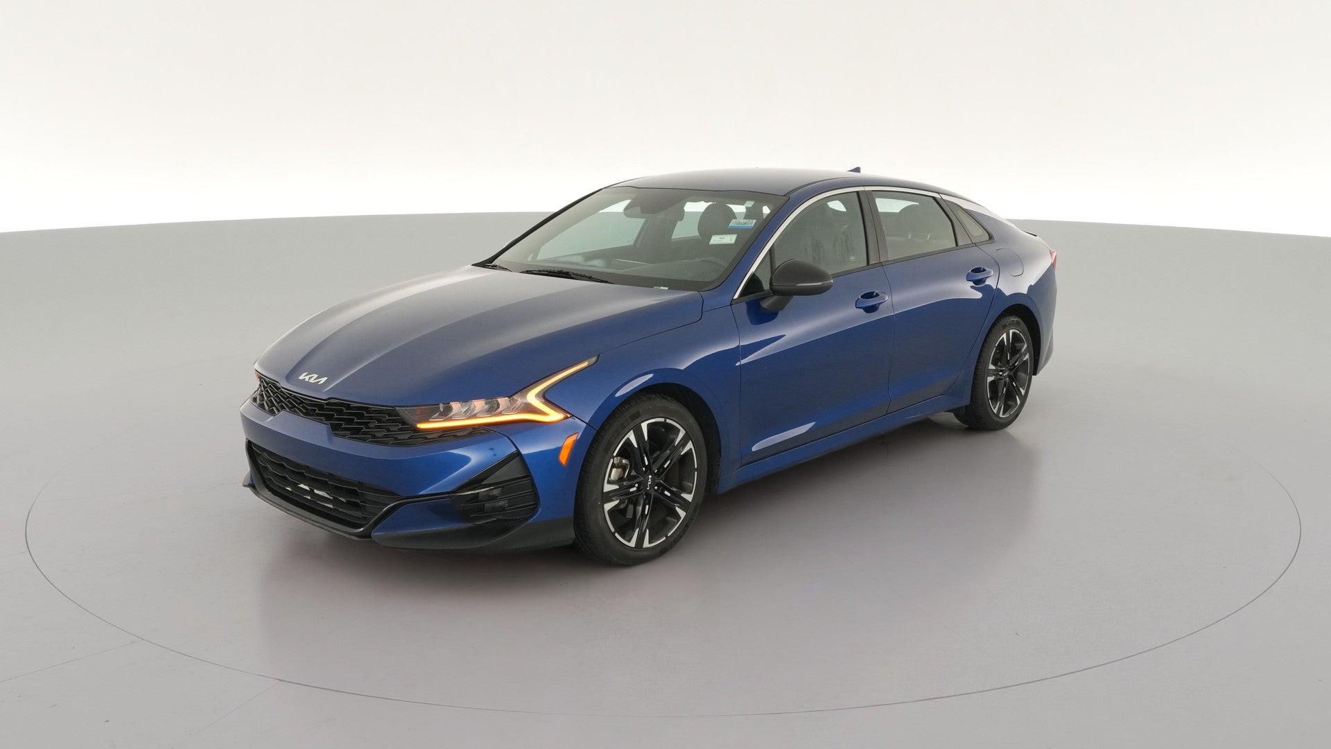 2022 Kia K5 vehicle photo
