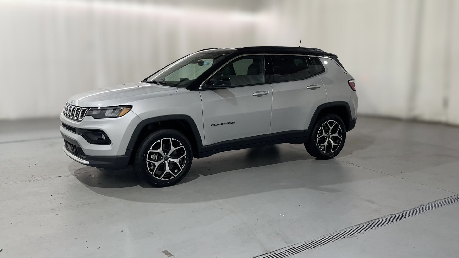 2026 Jeep Compass vehicle photo