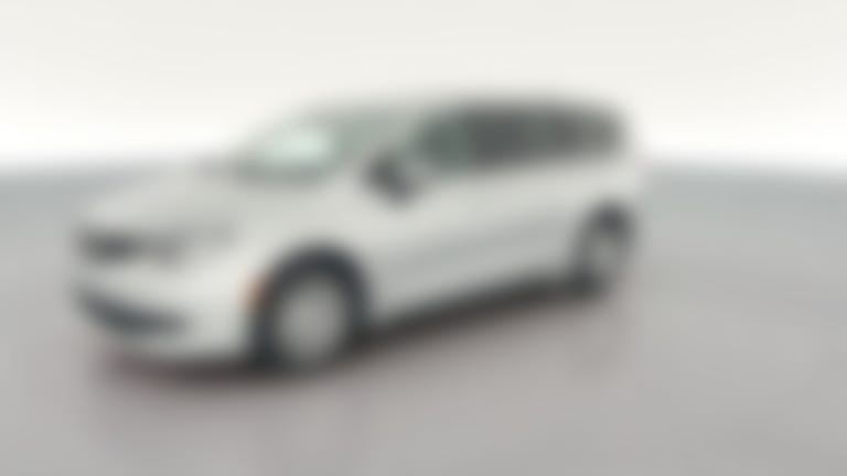 2023 Chrysler Voyager vehicle photo