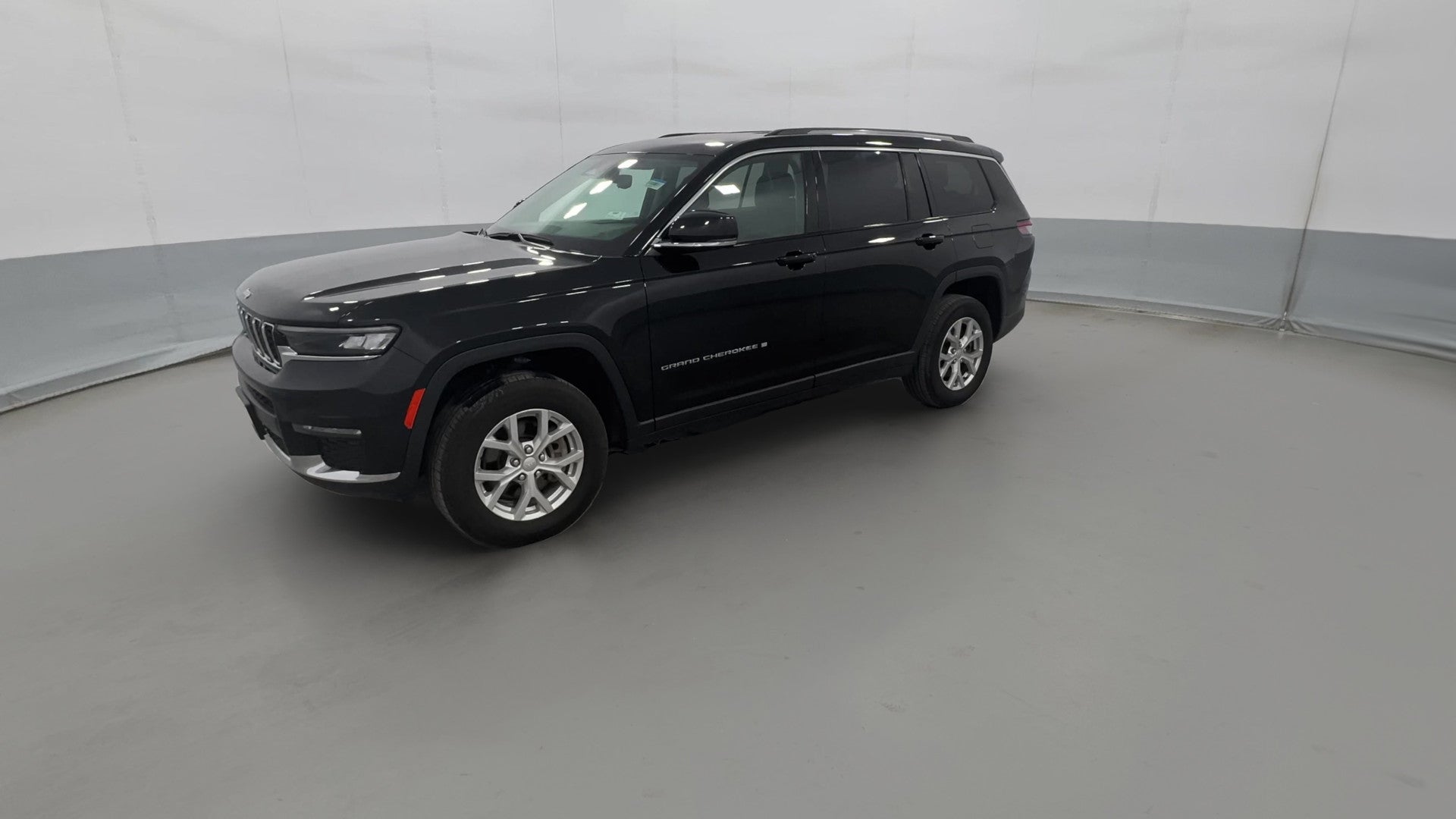 2023 Jeep Grand Cherokee L vehicle photo