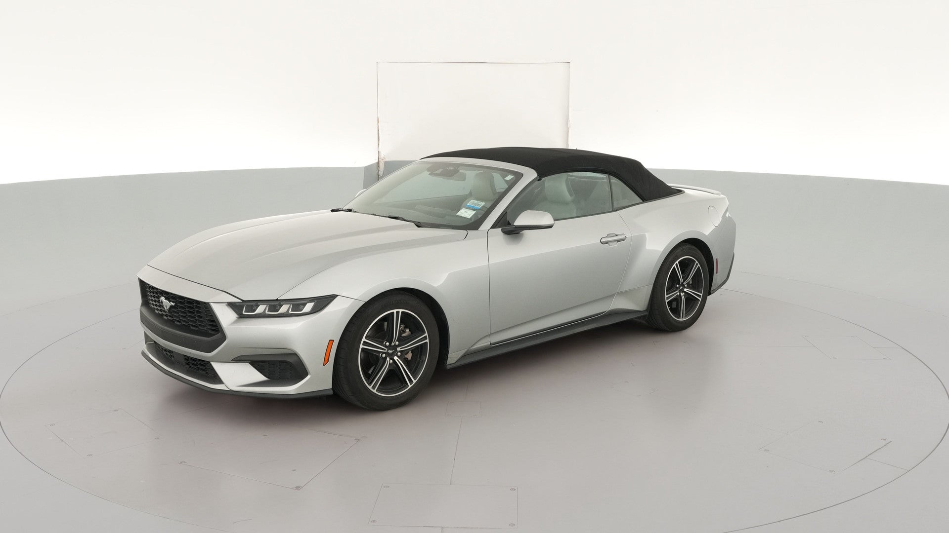 2024 Ford Mustang vehicle photo