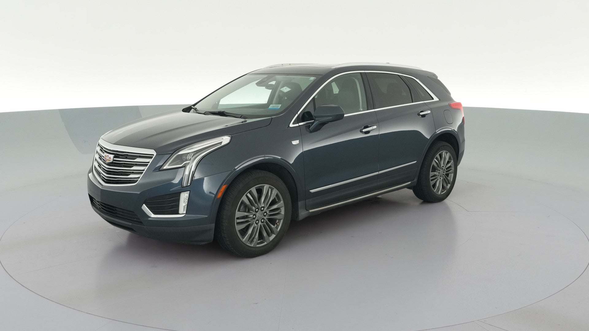 2018 Cadillac XT5 vehicle photo