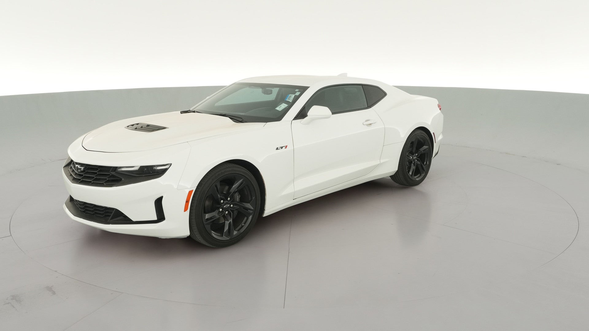 2020 Chevrolet Camaro vehicle photo