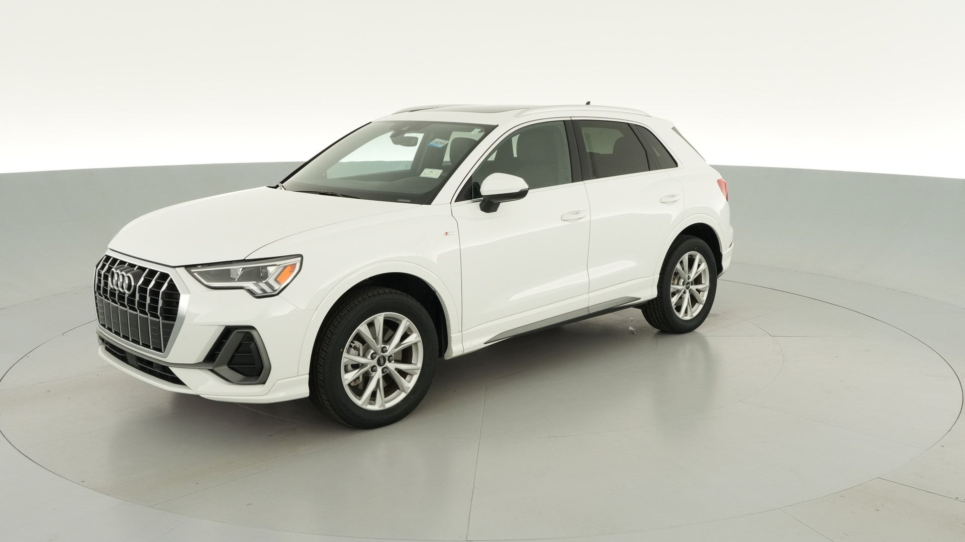 2025 Audi Q3 vehicle photo