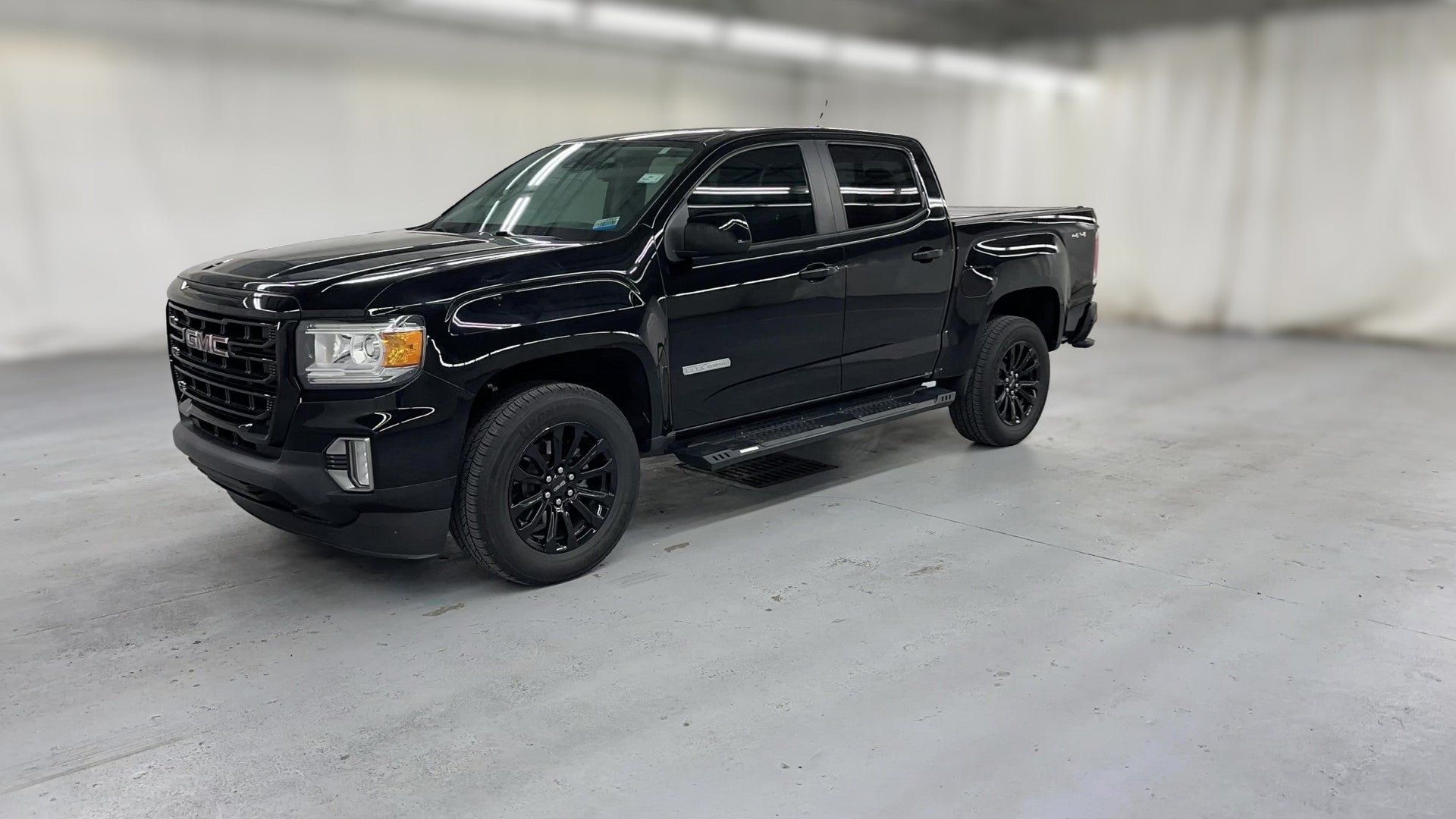 2021 GMC Canyon Crew Cab vehicle photo