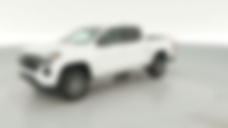 2024 Chevrolet Colorado Crew Cab vehicle photo