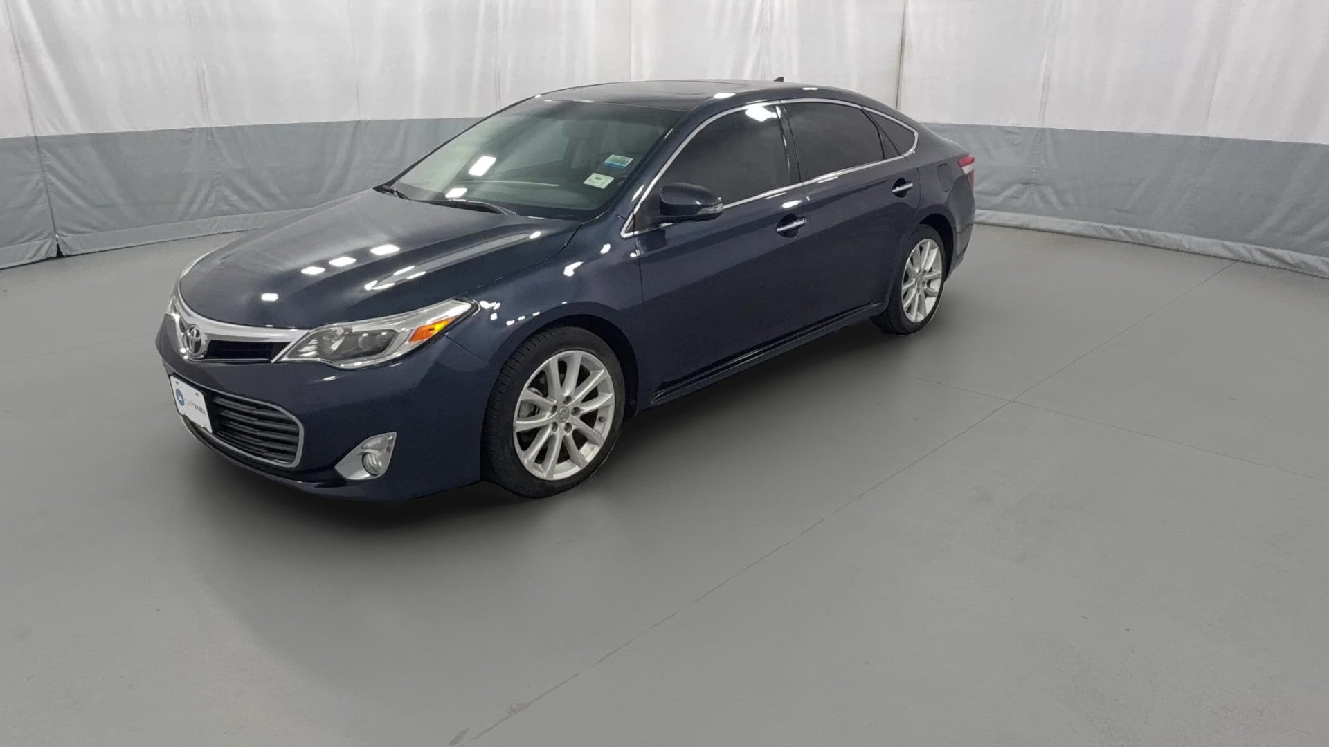 2014 Toyota Avalon vehicle photo