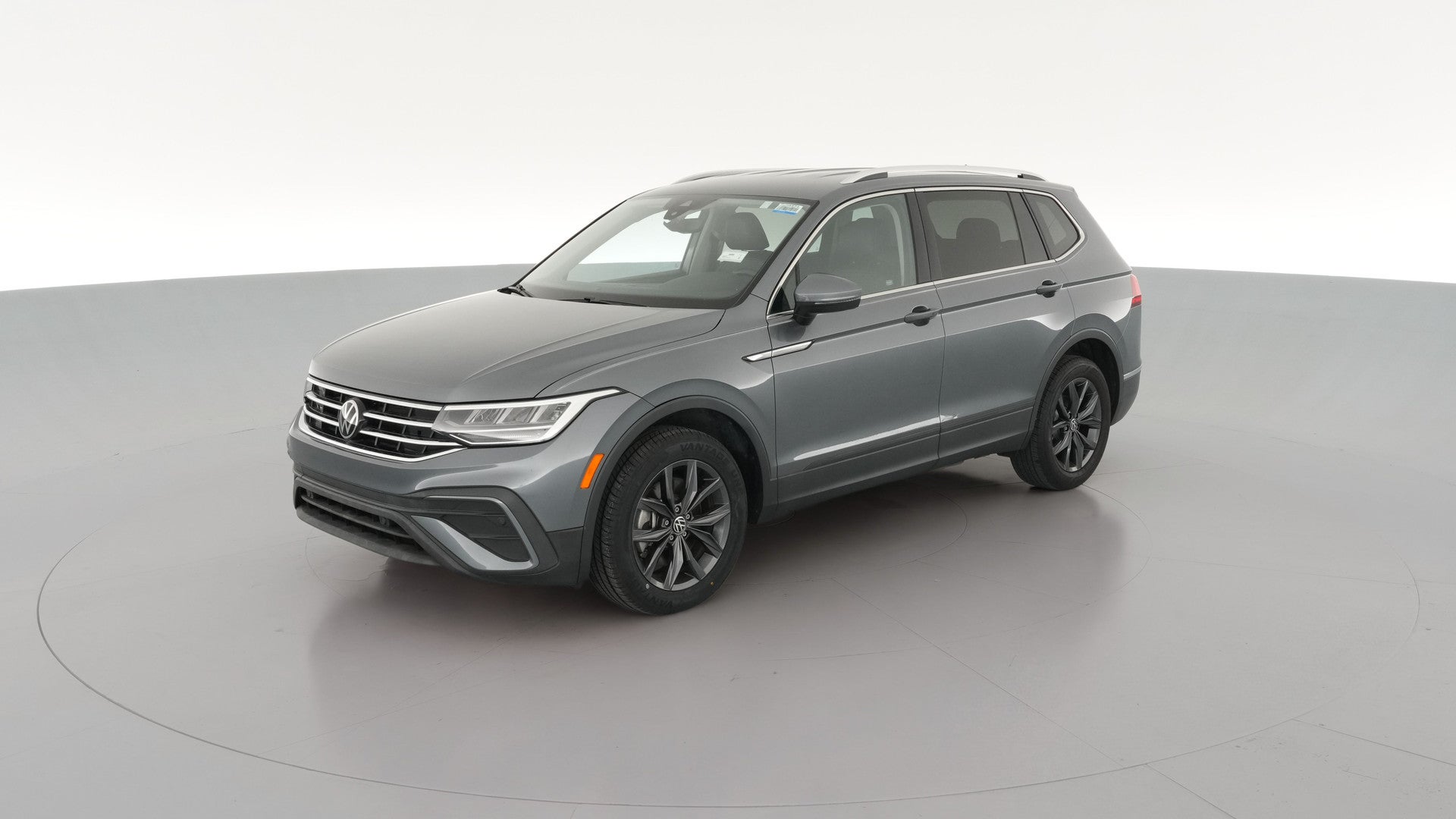 2023 Volkswagen Tiguan vehicle photo