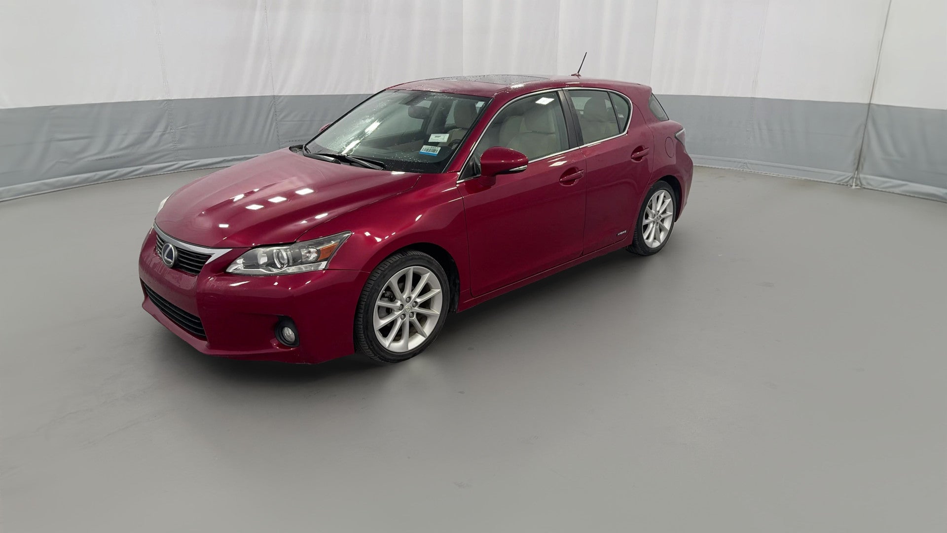 2013 Lexus CT vehicle photo
