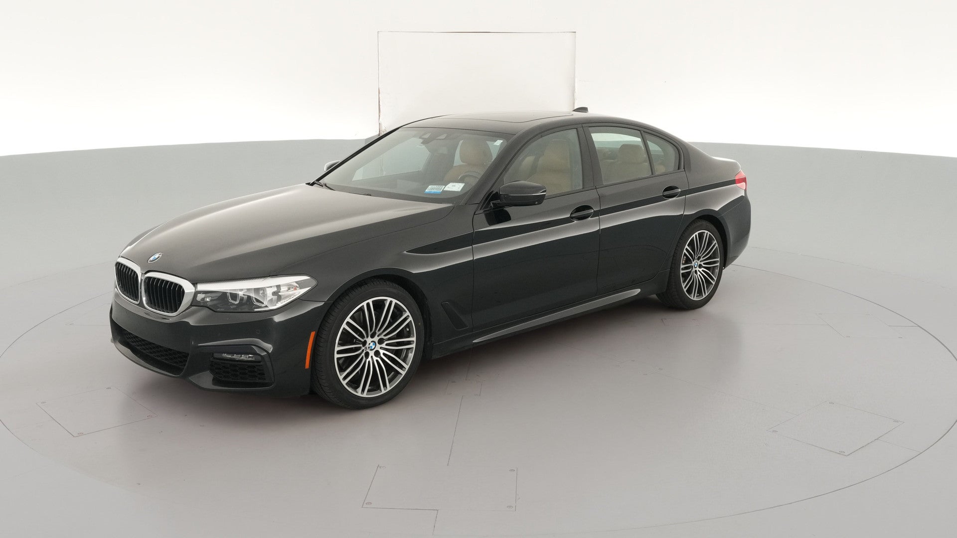 2020 BMW 5 Series vehicle photo