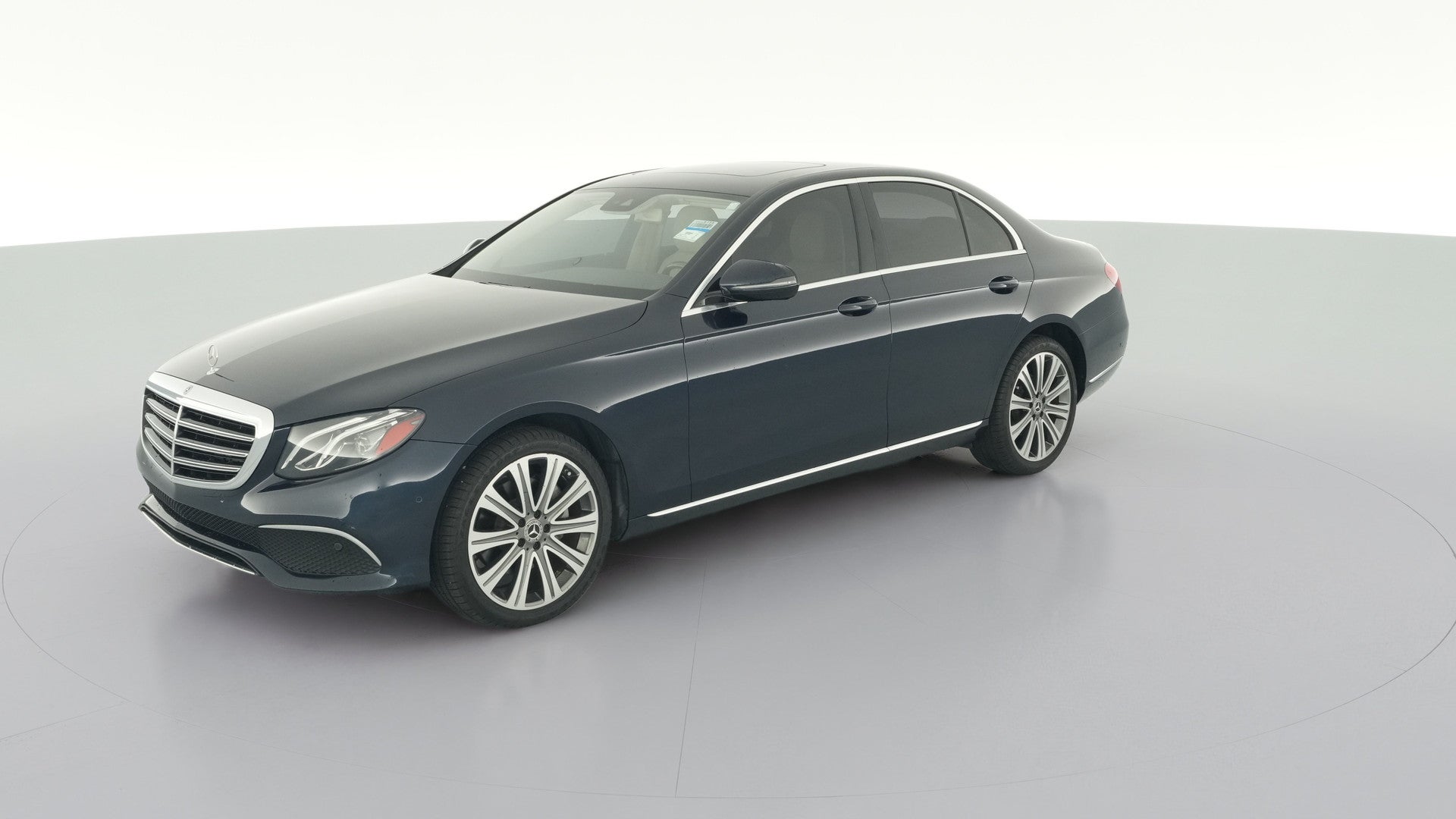 2018 Mercedes-Benz E-Class vehicle photo