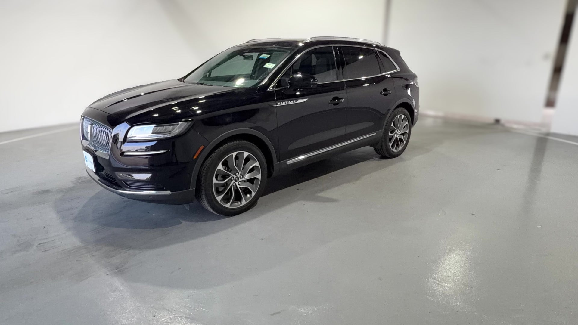 2022 Lincoln Nautilus vehicle photo